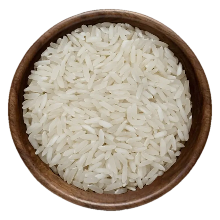 Close view of IRRI-6 white Rice, 5% broken, in a wooden bowl, seen from above